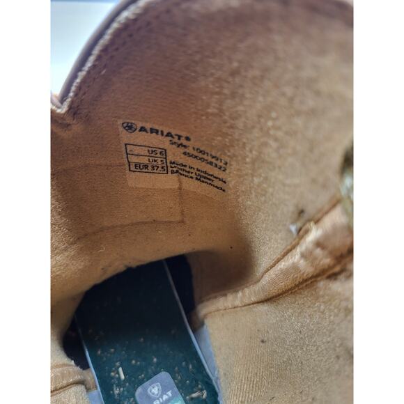 Disney Christmas 2025 Lil Rin Rin Plush Badge Red New